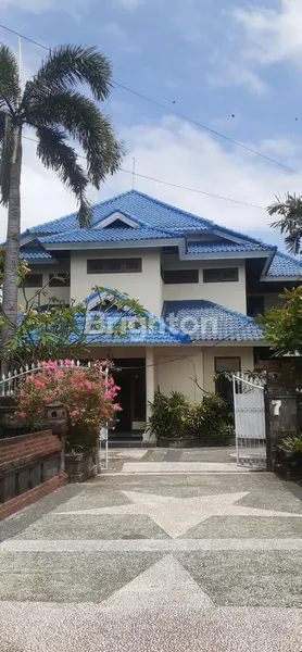 image DIJUAL RUMAH KLASIK MODERN 2LT JL KERTA DALAM SIDEKARYA DENPASAR SELATAN (4)