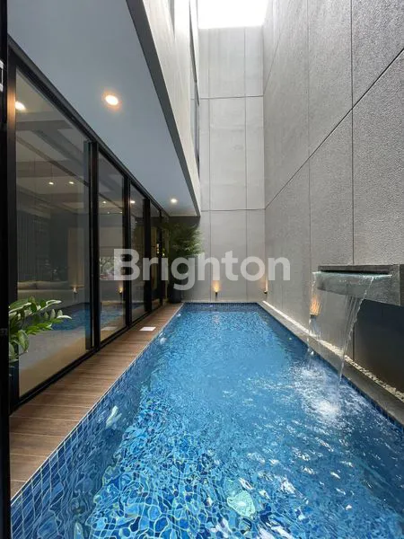 image RUMAH BARU MEWAH WITH POOL & ATTIC ROOM CITRALAND DEKAT DIAN ISTANA ROYAL RESIDENCE WISATA BUKIT MAS GRAHA FAMILY BUKIT DARMO GOLF PAKUWON INDAH (5)