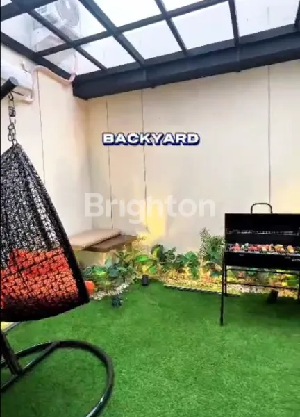 image RUMAH 2 LANTAI DESAIN MODERN DI WILAYAH CIBUBUR (5)