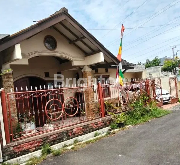 image RUMAH STRATEGIS 200M² DEKAT MALL & RS (1)