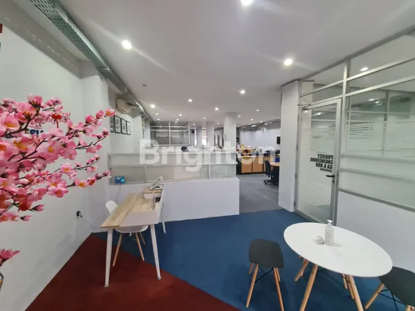 image DISEWAKAN GEDUNG NOL JALAN RAYA KEDUNG COWEK (5)