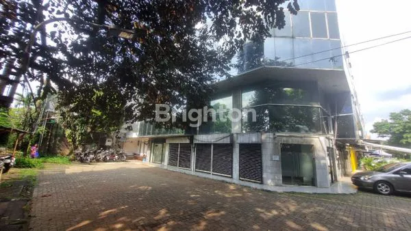 RUKO GANDENG STRATEGIS BONA INDAH PLAZA LEBAK BULUS JAKARTA SELATAN