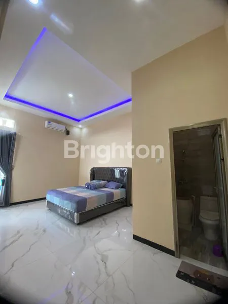 image RUMAH SHM FURNISHED LENGKAP DI GRESIK (8)