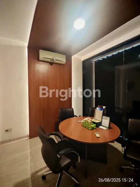 image 3 RUKO GANDENG 4 LANTAI EX KANTOR, MASIH DITEMPATI RUNGKUT MEGAH RAYA, KALIRUNGKUT (3)