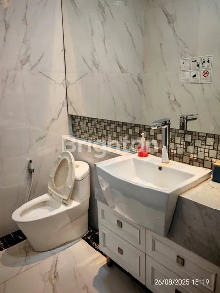 image 3 RUKO GANDENG 4 LANTAI EX KANTOR, MASIH DITEMPATI RUNGKUT MEGAH RAYA, KALIRUNGKUT (6)