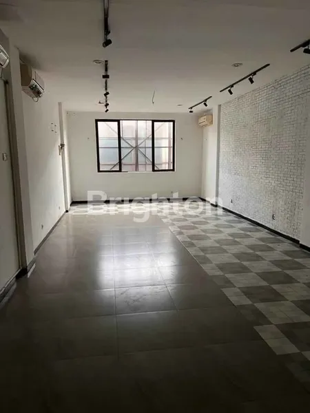 image RUKO SIAP PAKAI KLAMPIS SQUARE 3 LANTAI COCOK USAHA, KANTOR STRATEGIS DEKAT MERR (3)