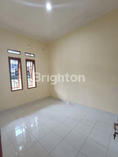 image RUMAH SIAP HUNI RAPIH PORIS INDAH (5)