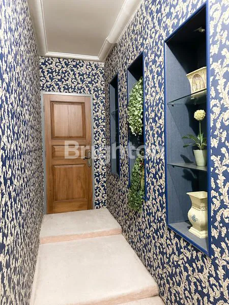 image RUMAH VILLA MEWAH CANTIK SIAP HUNI DI SETIABUDI, EKSKLUSIF AREA  (6)