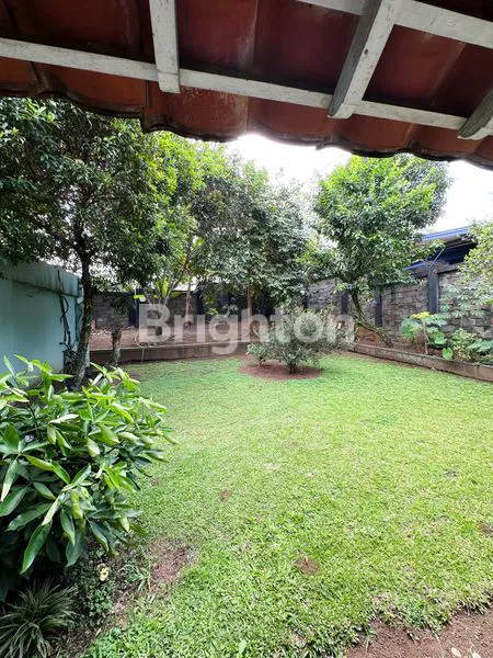 image RUMAH VILLA MEWAH CANTIK SIAP HUNI DI SETIABUDI, EKSKLUSIF AREA  (8)