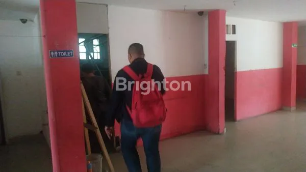 RUKO GANDENG 2 TANPA DINDING PEMBATAS