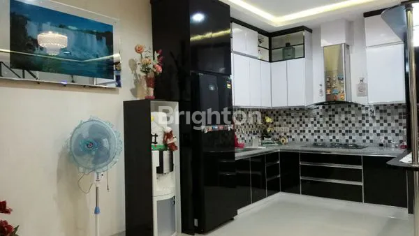 image RUMAH CANTIK SIAP HUNI DI GADING SERPONG (3)