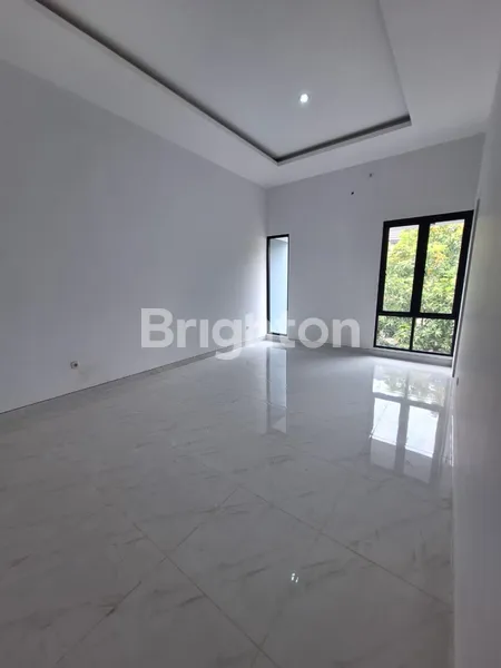 image PRAPEN HOOK BARU GRESS MINIMALIS 2LT DEKAT JEMURSARI SIDOSERMO (7)