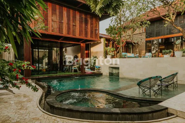 image VILLA EKSKLUSIF FULL FURNISHED KEROBOKAN (1)