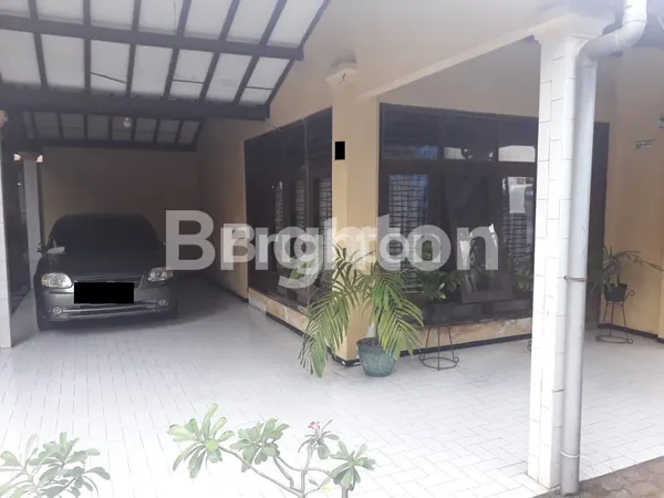 image RUMAH COCOK UNTUK USAHA DI GUBENG (6)