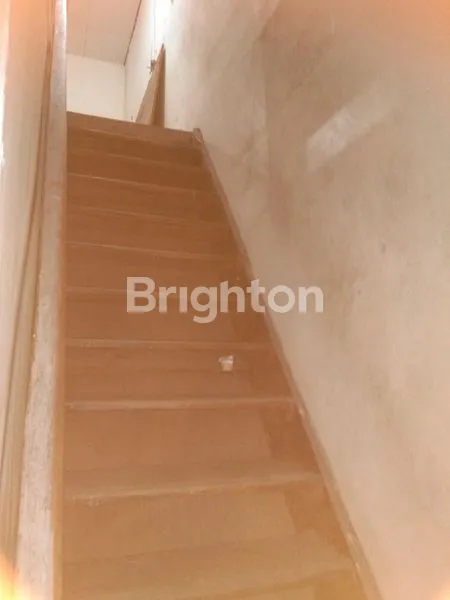 image DIJUAL RUMAH 3 LANTAI DI JEMBATAN DUA SINAR BUDI JAKARTA UTARA (5)