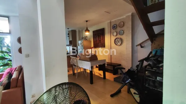 image RUMAH 2 UNIT GANDENG SIAP HUNI DI PERUMAHAN TAMAN UBUD INDAH KARAWACI (1)