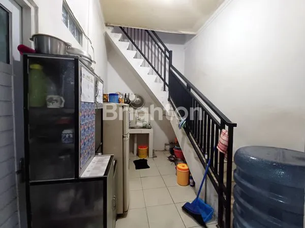 image RUMAH 2 LANTAI DI CLUSTER BUMI ANGGREK TIDAK BANJIR DEKAT KE STASIUN KRL BEKASI (7)