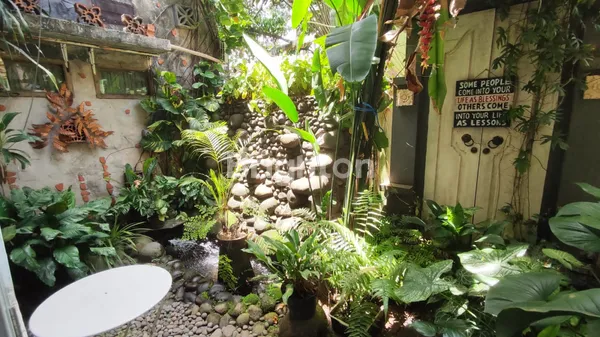 image RUMAH 2 UNIT GANDENG SIAP HUNI DI PERUMAHAN TAMAN UBUD INDAH KARAWACI (7)