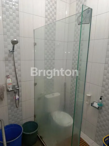 image RUMAH DI TENGAH KOTA DI PERUMAHAN YANG NYAMAN  (7)