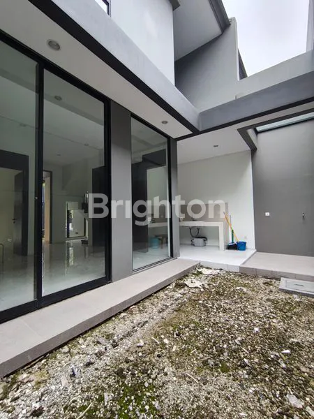 image DIJUAL RUMAH BARU GRESS DISTRICT 9 - CITRALAND (7)