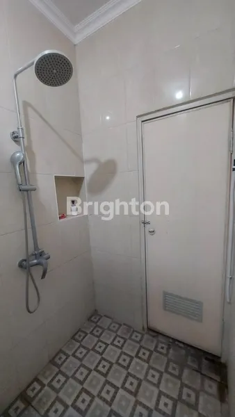 image RUMAH 1 LANTAI BARU RENOV DI GRAHA SUKOLILO REGENCY, DEKAT ITS DAN PAKUWON CITY (6)