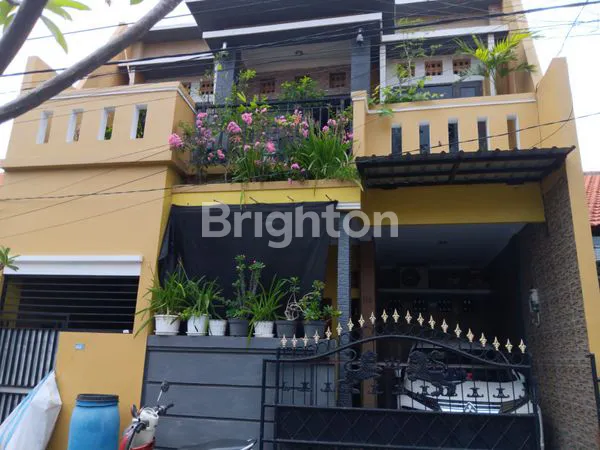 image RUMAH 2 LANTAI CANTIK DI GUNUNG GUNTUR — SIAP HUNI & LOKASI STRATEGIS! (1)