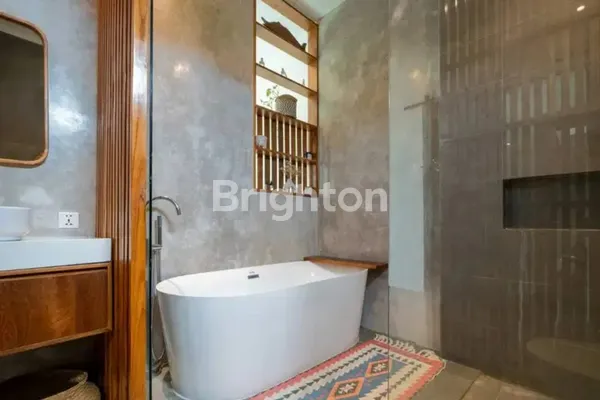 image DIJUAL VILLA 3KM 3KT - CANGGU (4)
