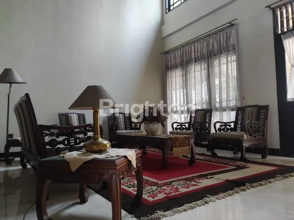 image RUMAH MEWAH PERMATA HIJAU 680M² SIAP HUNI (3)