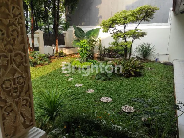 image RUMAH MEWAH PERMATA HIJAU 680M² SIAP HUNI (2)