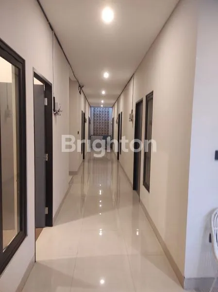 image RUMAH KOS 3 LANTAI, FASILITAS LENGKAP, LOKASI PUSAT KOTA (2)