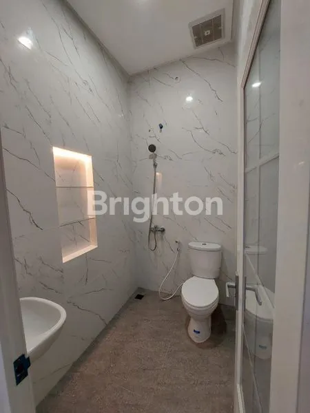 image RUMAH BESAR HARGA JARANG ADA! BUANA GARDENIA PINANG — 4 KAMAR, ROOFTOP, SHM, CUMA 1,4M NETT! (8)