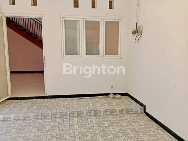 image FOR RENT — RUMAH LUAS & SIAP HUNI! KALILOM LOR KEDINDING, KENJERAN (4)