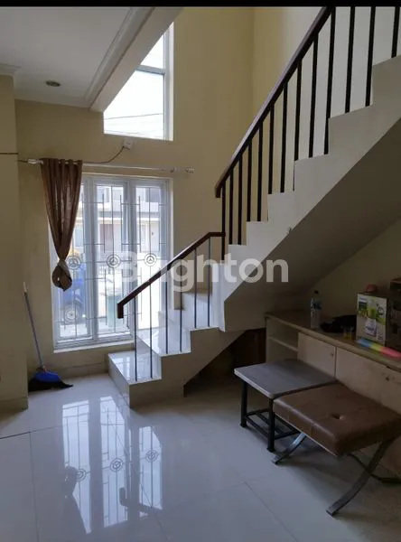 image DIJUAL RUMAH 2 LANTAI BUKIT GOLF RIVERSIDE CIBUBUR (6)