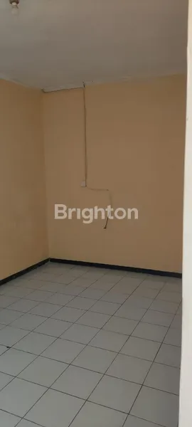 image SIAP HUNI RUMAH RUNGKUT ASRI TENGAH, HADAP TERFAVORIT, DEKAT KAMPUS UPN DAN MERR  (6)