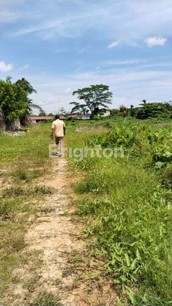 image TANAH STRATEGIS 30X100 DI JL ARIFIN AHMAD (2)