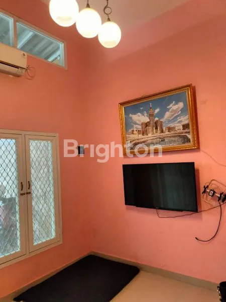 image RUMAH 2 LANTAI, 3 KT DEKAT KAMPUS KETINTANG (4)