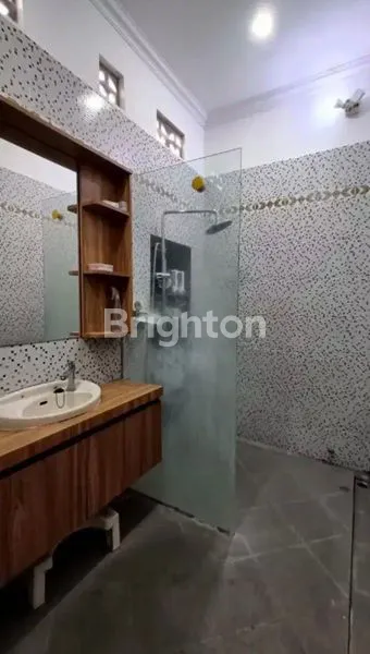 image RUMAH 2 LANTAI DASANA INDAH (4)