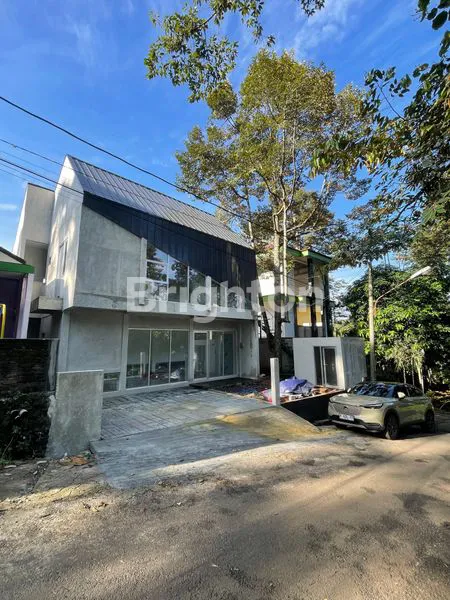 DIJUAL RUMAH KOST DEKAT UNES BANGUNAN BARU