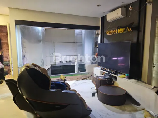 image INVESTOR JANGAN LEWATKAN! NORTHWEST LAKE VIEW | FULLY RENOVASI MEWAH (1)