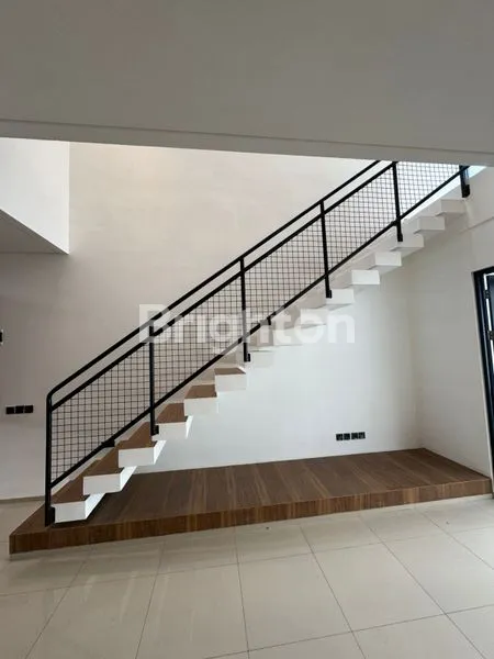 image RUMAH KEKINIAN DAN AESTHETIC DI ARCAMANIK (4)