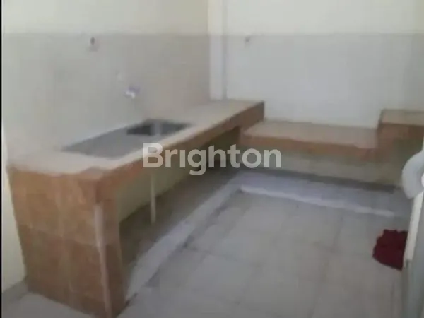 image RUMAH 2,5 LANTAI LT 84M² DI JEMBATAN DUA (5)