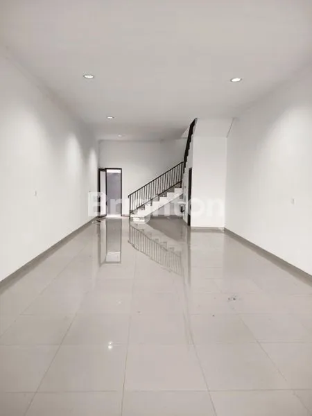 image DIJUAL /DISEWAKAN 2 RUKO BARU  2  LANTAI DI DENPASAR BARAT, LOKASI BISNIS, STRATEGIS, (1)