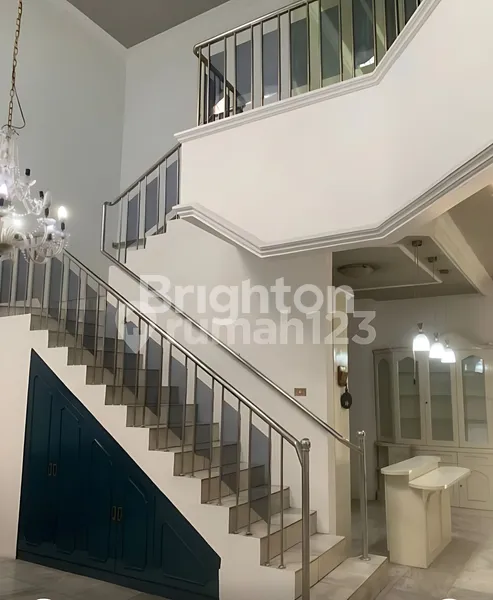 image RUMAH BAGUS 2 LANTAI SEMI FURNISH CIPINANG BARU II CIPINANG PULO GADUNG JAKARTA TIMUR STRATEGIS BEBAS BANJIR (7)