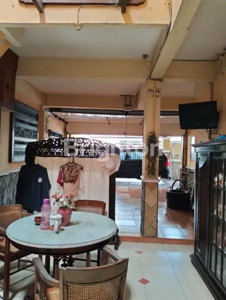 image RUMAH MEWAH POJOK BENDUL MERISI MARGOREJO SURABAYA (7)
