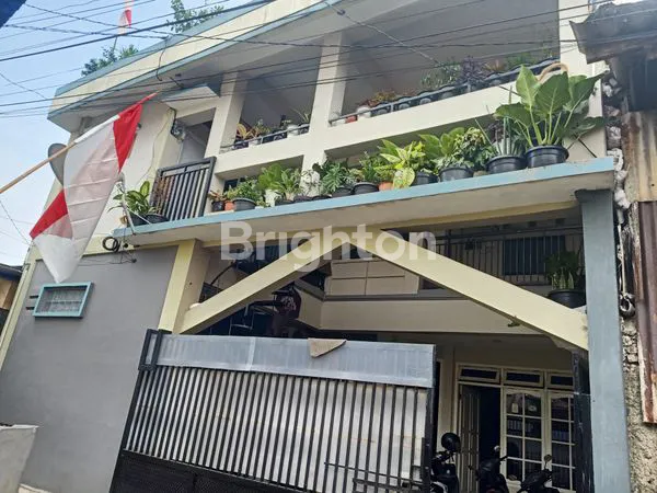 image HALIM - RUMAH KOST / USAHA 3 LANTAI – HALIM PERDANA KUSUMAH (8)