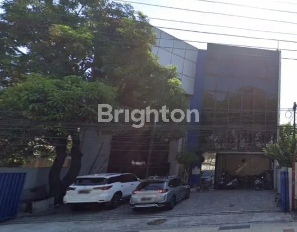 image BANGUNAN 3 LANTAI LOKASI DI JALAN RAYA PERAK BARAT SANGAT STRATEGIS (1)