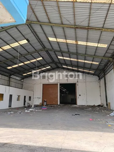 image GUDANG SIAP PAKAI LOKASI STRATEGIS DI KAWASAN INDUSTRI CANDI GATOT SUBROTO NGALIYAN SEMARANG (6)