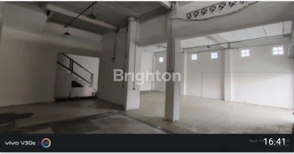 image RUKO SIAP USAHA LUAS TANAH 170M2 LUAS BANGUNAN 240M2 LOKASI STRATEGIS DAN RAMAI (2)