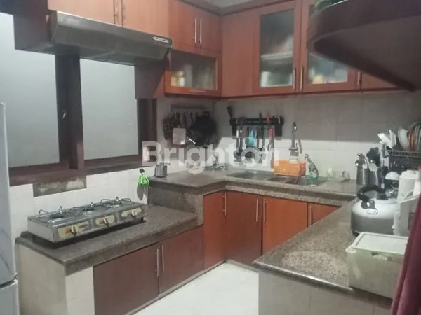 image RUMAH HOOK DI SUKUN JALAN POROS BELAKANG RS SOEPRAOEN (5)