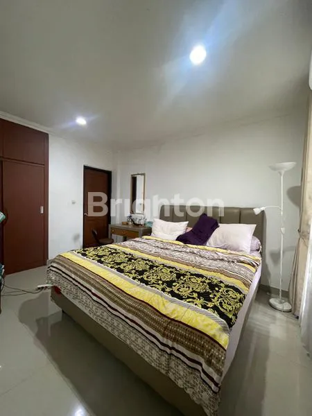 image GRIYA LOKA HUNIAN STRATEGIS DEKAT STASIUN RAWA BUNTU (4)